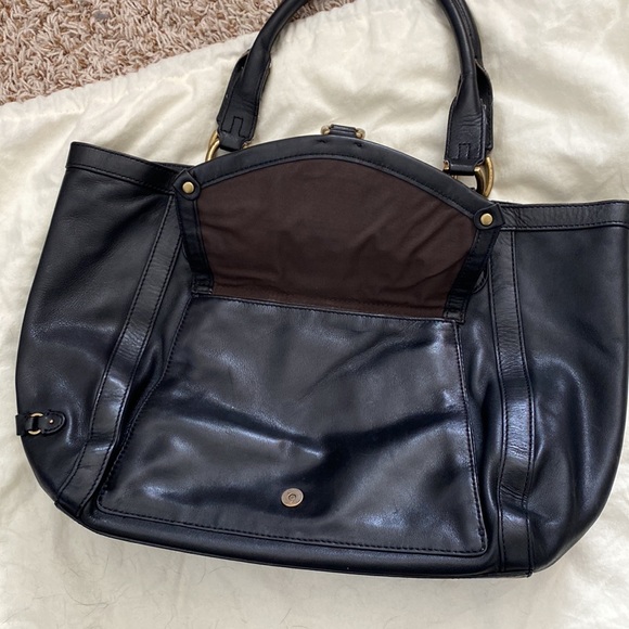 Cole Haan Large Leather Handbag Black - Picture 6 of 10